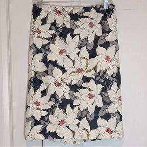 Ann Taylor Floral Cotton Stretch Woven Pencil Skirt 4